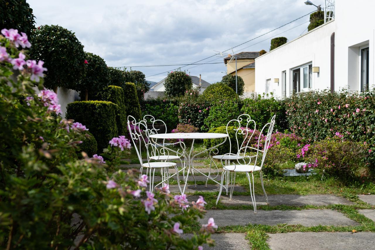 La Casa De Las Camelias Hotel Busto Eksteriør billede